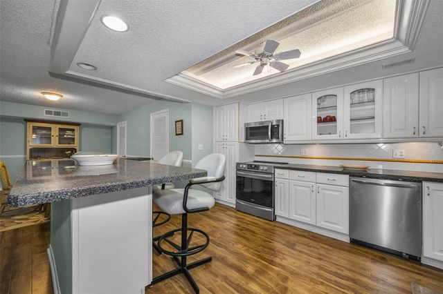 851 BAYWAY BOULEVARD 101, Clearwater Beach, FL 33767