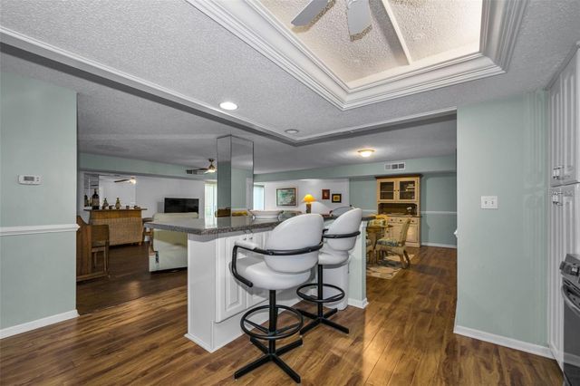 851 BAYWAY BOULEVARD 101, Clearwater Beach, FL 33767