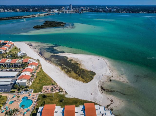 851 BAYWAY BOULEVARD 101, Clearwater Beach, FL 33767