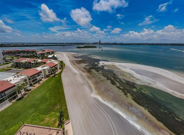 851 BAYWAY BOULEVARD 101, Clearwater Beach, FL 33767
