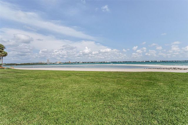 851 BAYWAY BOULEVARD 101, Clearwater Beach, FL 33767