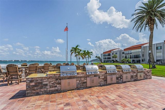 851 BAYWAY BOULEVARD 101, Clearwater Beach, FL 33767