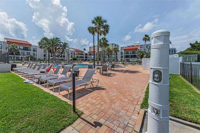 851 BAYWAY BOULEVARD 101, Clearwater Beach, FL 33767