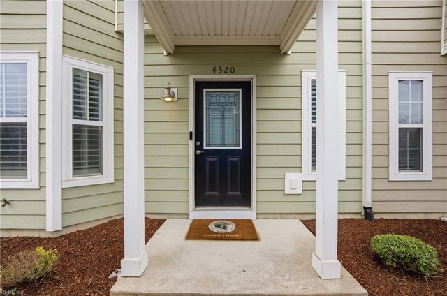 4320 Alvah Martin WAY, Chesapeake, VA 23324