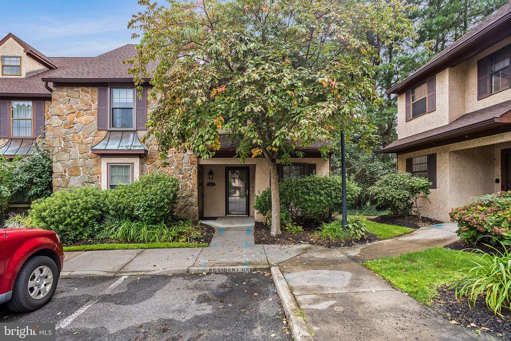 16 N MAPLE ST #G3, WOODBURY, NJ 08096 — photo 3