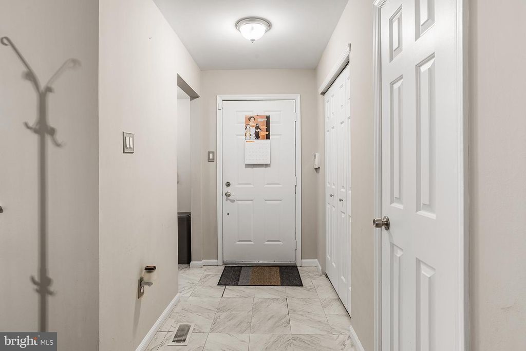 16 N MAPLE ST #G3, WOODBURY, NJ 08096 — photo 5