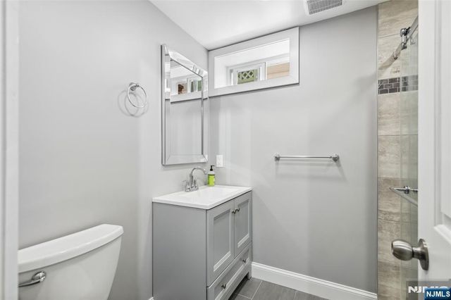26 Genevieve Avenue 2, Hawthorne, NJ 07506