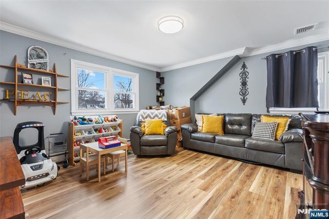 26 Genevieve Avenue 2, Hawthorne, NJ 07506