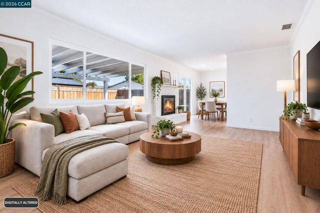 7597 Canterbury Ln, Dublin, CA 94568
