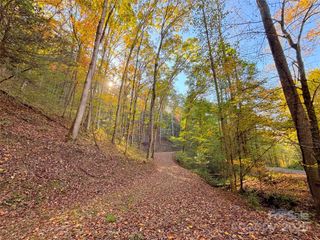 9999 Mountainside Drive, Bryson City, NC 28713