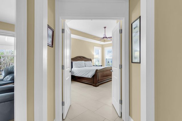 3062 Cross Vine Lane, Summerville, SC 29483