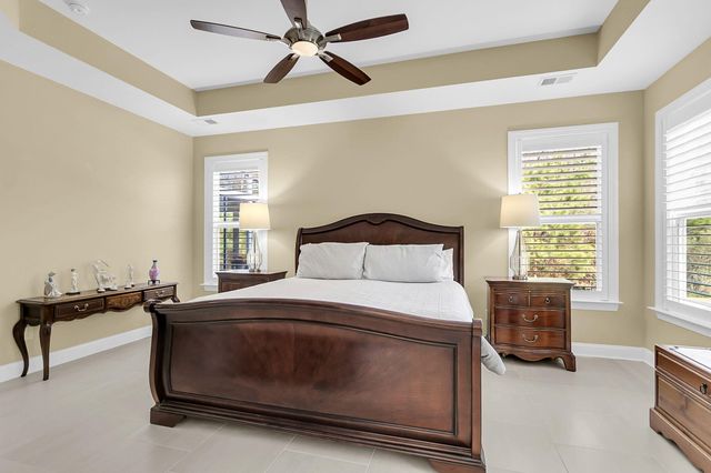 3062 Cross Vine Lane, Summerville, SC 29483