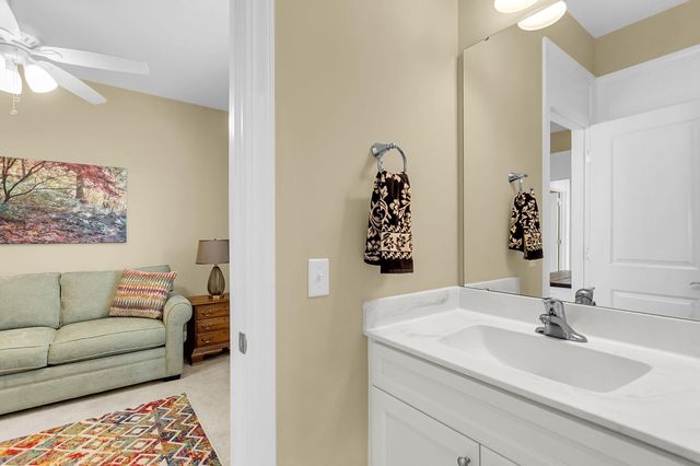 3062 Cross Vine Lane, Summerville, SC 29483