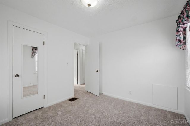 146 Winston Drive, Hamilton, OH 45013