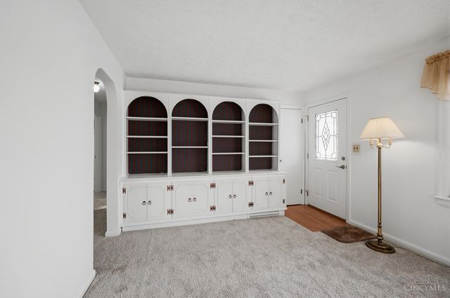 146 Winston Drive, Hamilton, OH 45013