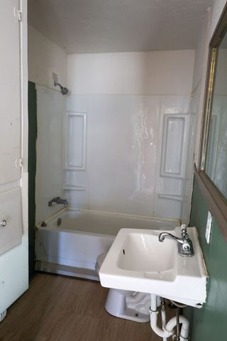 955 N Stephen Avenue, Stephenville, TX 76401