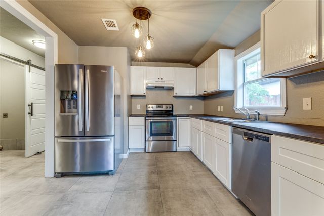 3112 Olive Place, Fort Worth, TX 76116