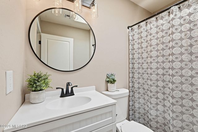 13969 E Sage Hills Drive, Vail, AZ 85641