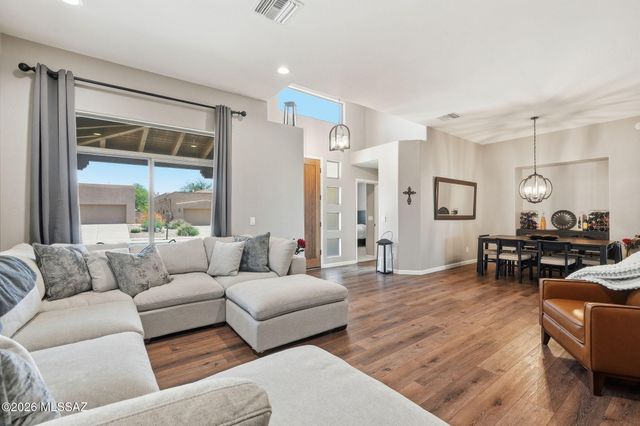 13969 E Sage Hills Drive, Vail, AZ 85641