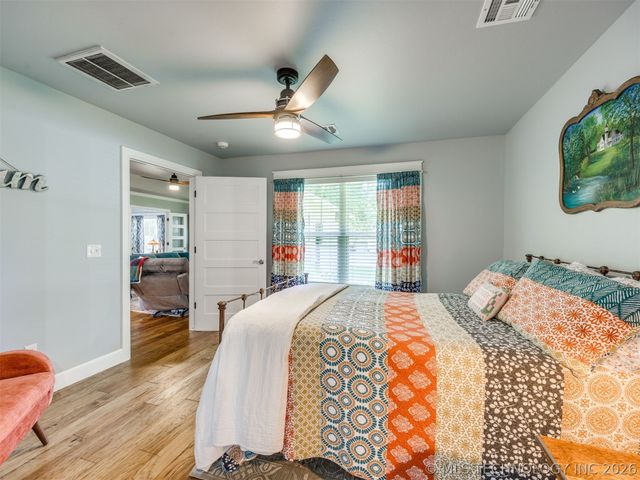 723 Poplar Avenue, Yukon, OK 73099