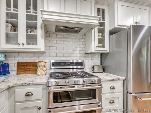 723 Poplar Avenue, Yukon, OK 73099