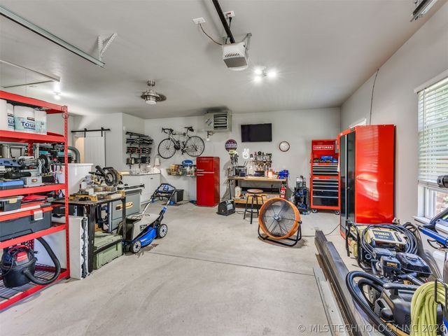 723 Poplar Avenue, Yukon, OK 73099