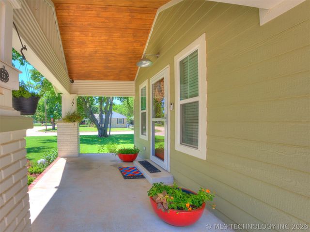 723 Poplar Avenue, Yukon, OK 73099