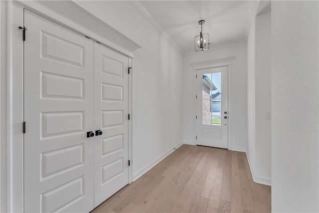 2401 Abbott Lane, Pea Ridge, AR 72751