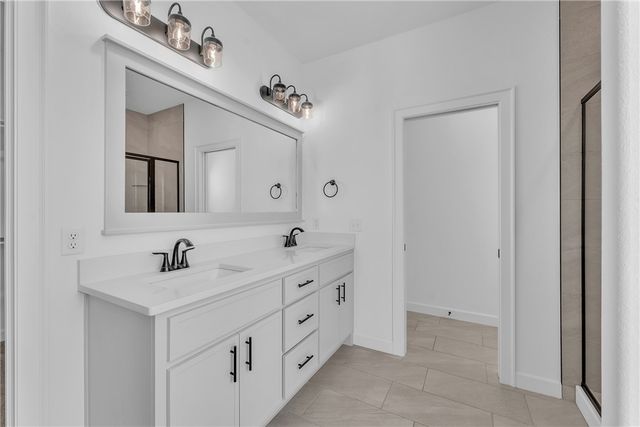 2401 Abbott Lane, Pea Ridge, AR 72751