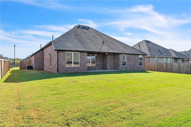 2401 Abbott Lane, Pea Ridge, AR 72751