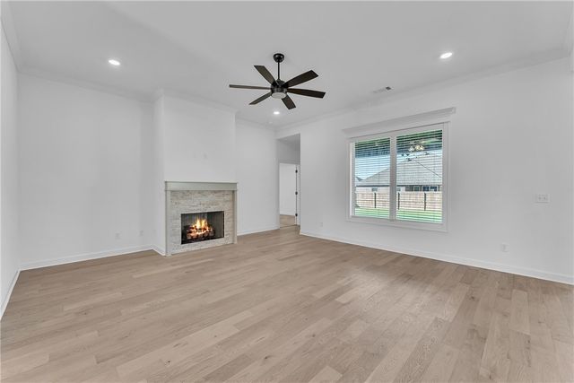 2401 Abbott Lane, Pea Ridge, AR 72751