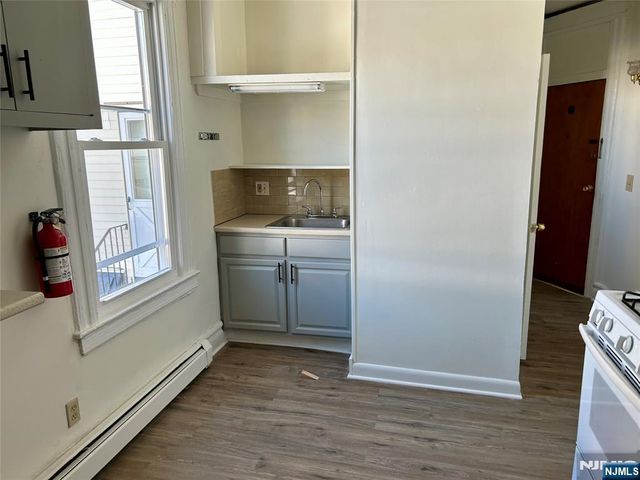 14 Halstead Street 2 - 1ST FLOO, Kearny, NJ 07032