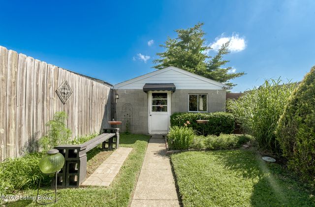 1213 Goss Ave, Louisville, KY 40217