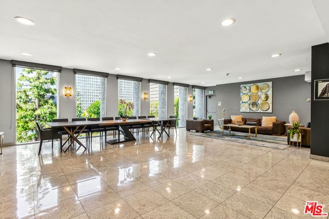 800 W 1st Street 3001, Los Angeles, CA 90012