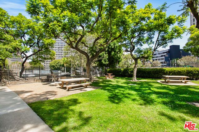 800 W 1st Street 3001, Los Angeles, CA 90012