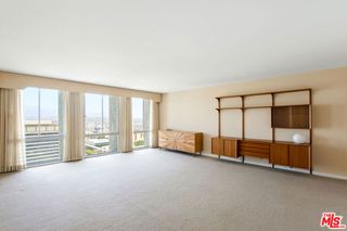 800 W 1st Street 3001, Los Angeles, CA 90012