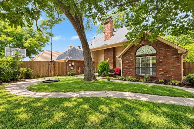 1909 Pecan Ridge Drive, Rowlett, TX 75088