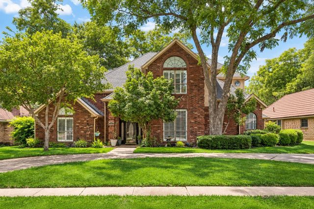 1909 Pecan Ridge Drive, Rowlett, TX 75088