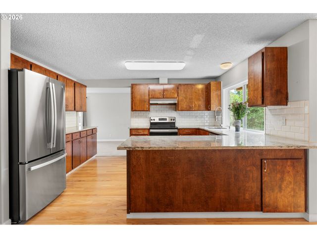 14635 Sw 97TH Ave, Tigard, OR 97224