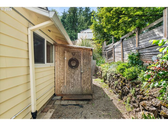 14635 Sw 97TH Ave, Tigard, OR 97224