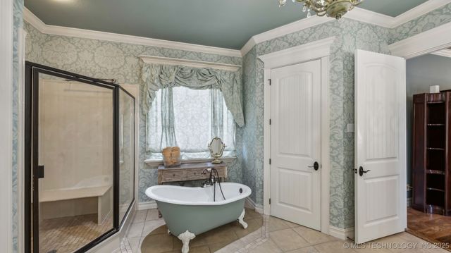 19715 E Clear Brook Road, Owasso, OK 74055