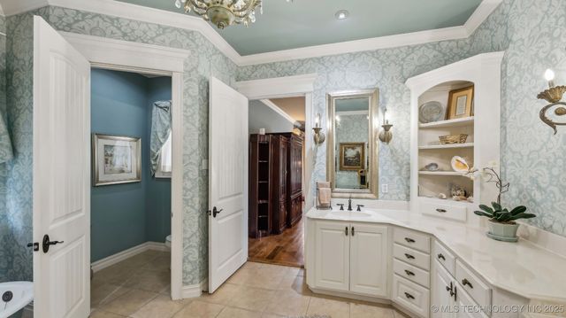 19715 E Clear Brook Road, Owasso, OK 74055