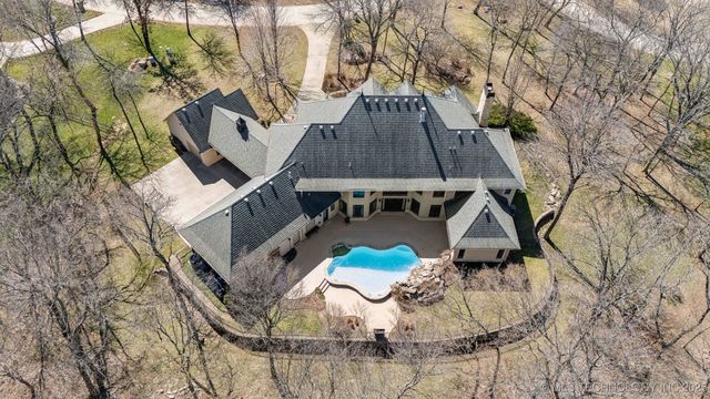 19715 E Clear Brook Road, Owasso, OK 74055