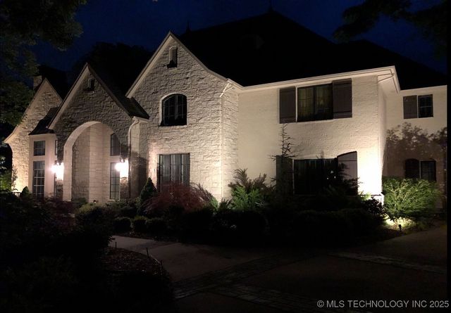 19715 E Clear Brook Road, Owasso, OK 74055