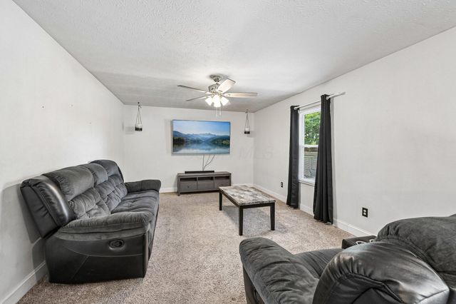 2527 Linbaugh Road, Grove City, OH 43123