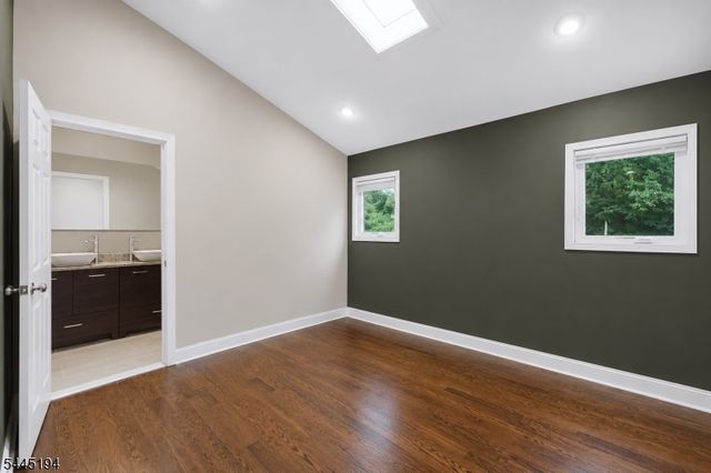 18 Coolidge Trail, Hopatcong Boro, NJ 07843