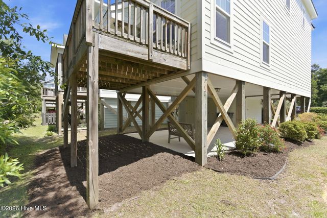 1254 Charleston Common Drive, Leland, NC 28451
