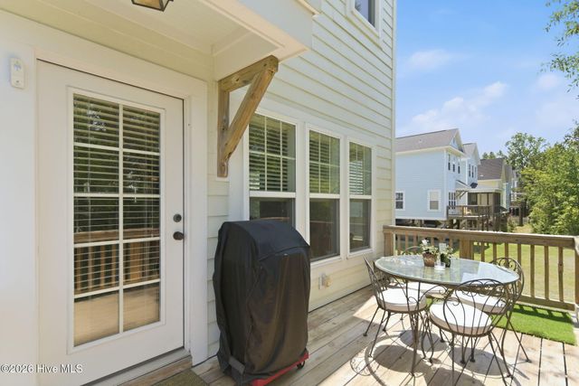 1254 Charleston Common Drive, Leland, NC 28451