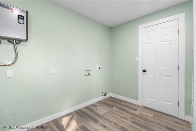 18947 Ainsworth Road, Spiro, OK 74959