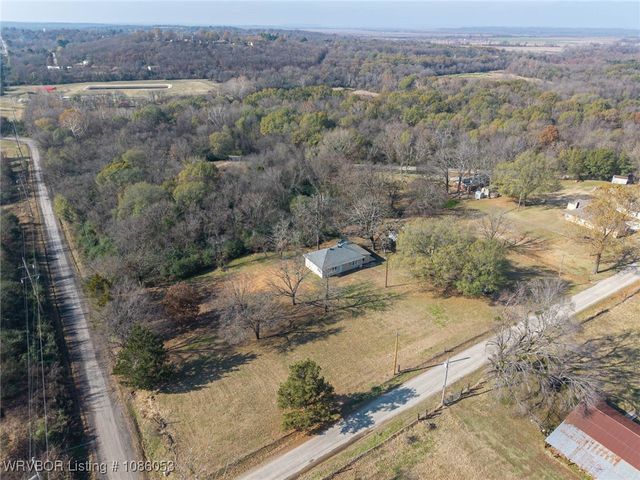 18947 Ainsworth Road, Spiro, OK 74959